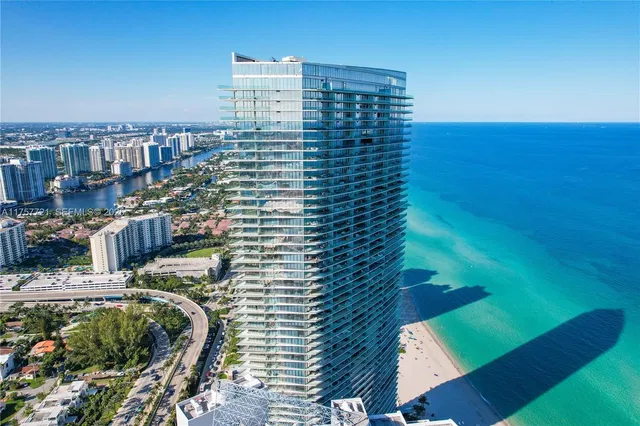 Residences by Armani Casa 3703