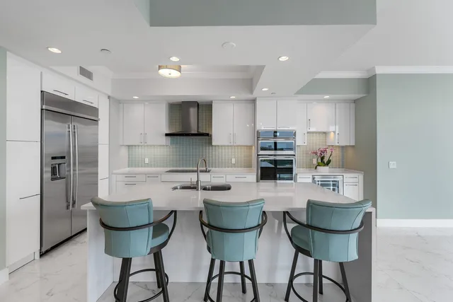 Water Club North Palm Beach Unit 1003 photo 5