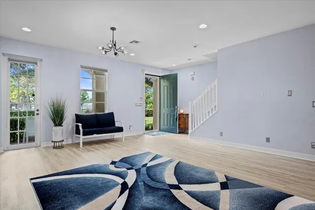 Canterbury Place Residence photo 2