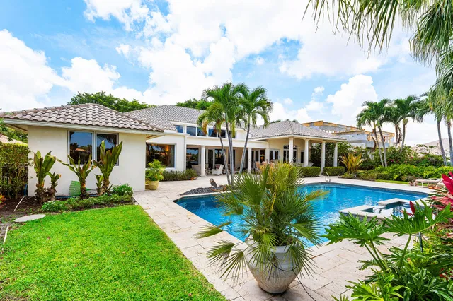 Bocaire Country Club Residence photo 46
