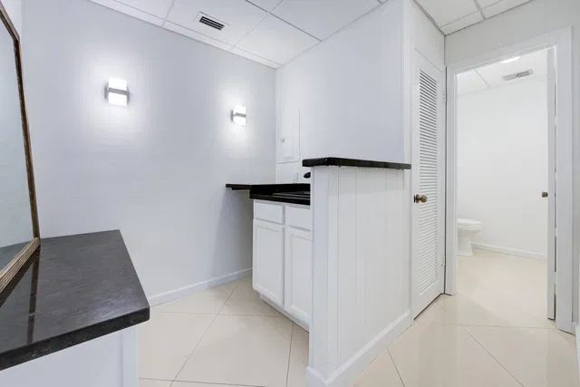  Unit 116-117 photo 13