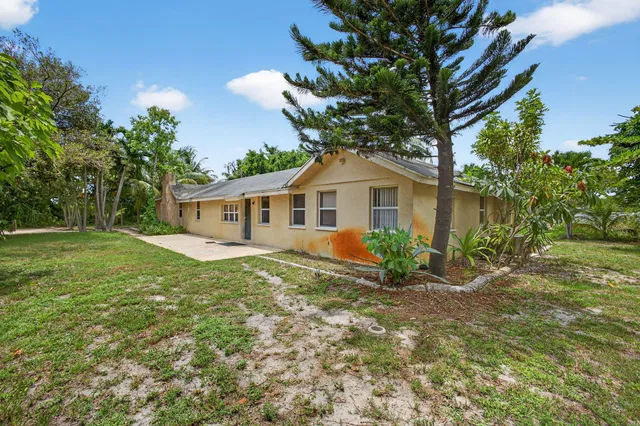 Residence photo 5