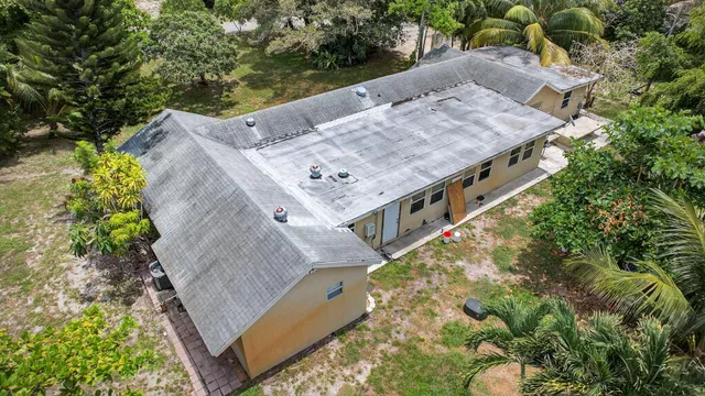 Residence photo 11
