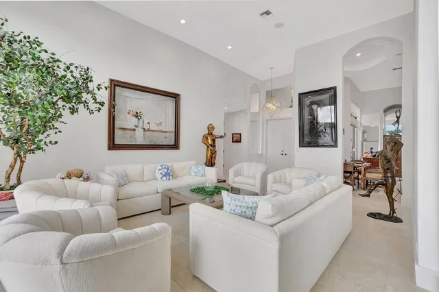 Boca Grove Residence photo 9