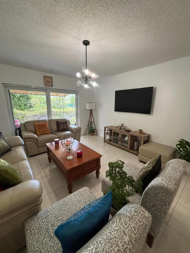  Unit 8833 photo 14