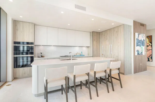 La Clara Palm Beach Unit 2101 photo 11