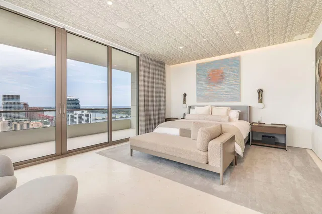 La Clara Palm Beach Unit 2101 photo 13