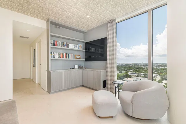 La Clara Palm Beach Unit 2101 photo 19