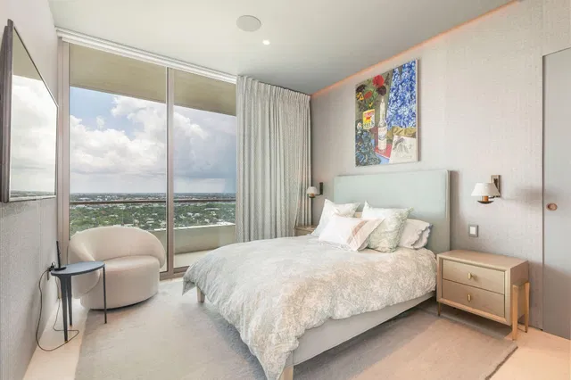 La Clara Palm Beach Unit 2101 photo 23