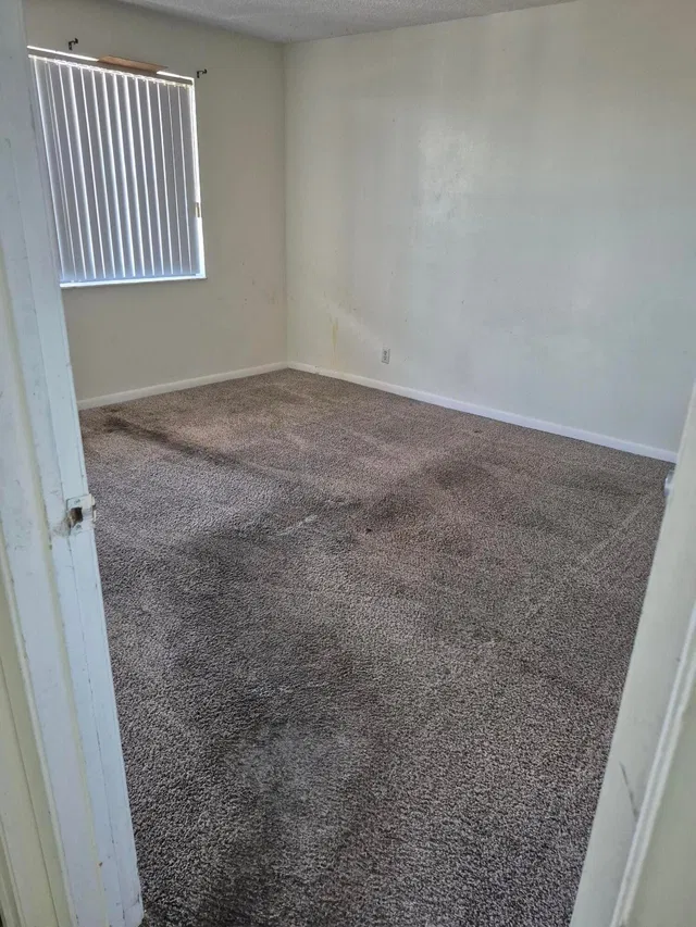 Unit 407 photo 9