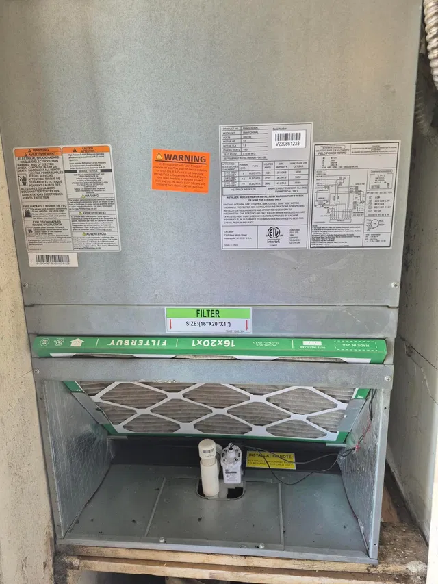 Unit 407 photo 13