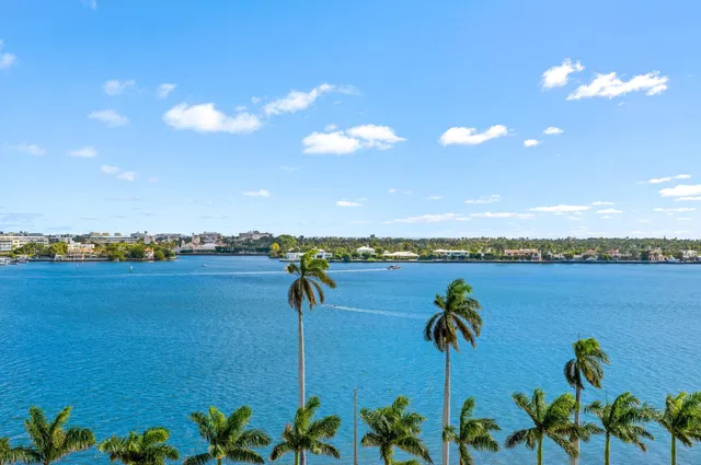 La Clara Palm Beach Unit 603 photo 4