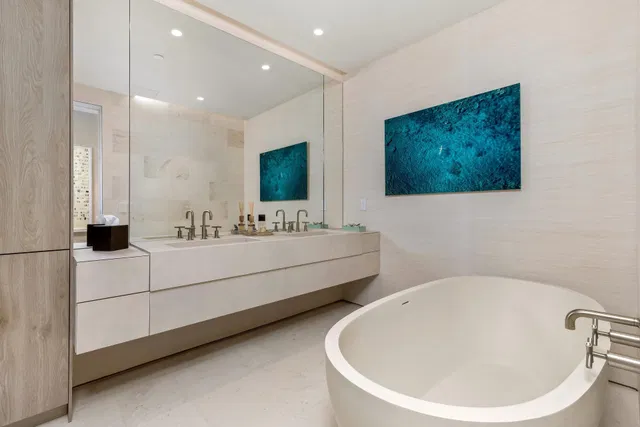 La Clara Palm Beach Unit 603 photo 15