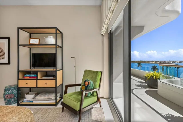 La Clara Palm Beach Unit 603 photo 19