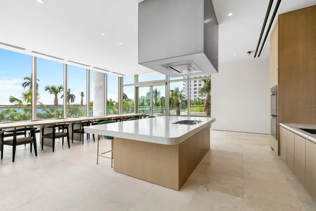 La Clara Palm Beach Unit 603 photo 29