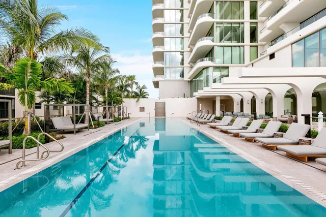 La Clara Palm Beach Unit 603 photo 32