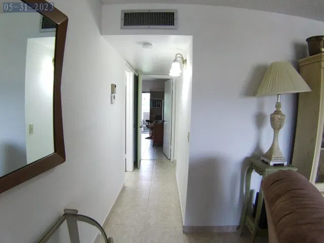 Residence photo 14