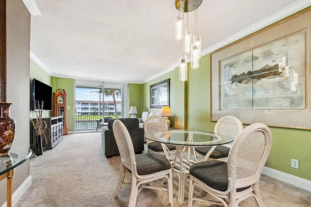 Paradise Harbour North Palm Beach Unit 208 photo 4