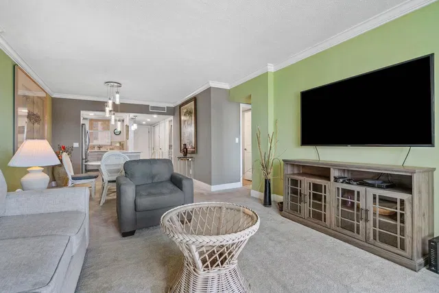 Paradise Harbour North Palm Beach Unit 208 photo 10