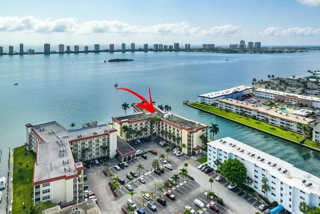 Paradise Harbour North Palm Beach Unit 208 photo 24