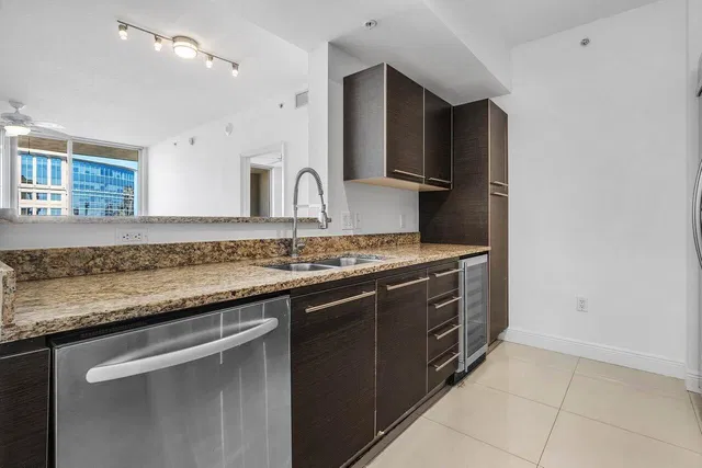 CityPlace South Tower Unit 1709 photo 12