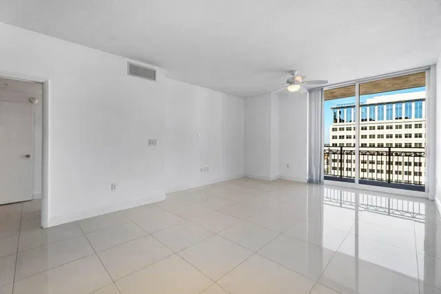 CityPlace South Tower Unit 1709 photo 20