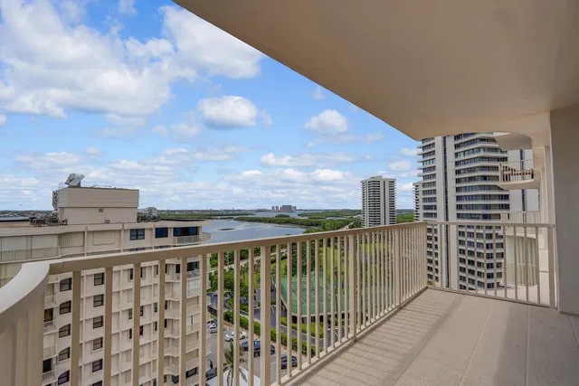 Singer Island Unit A10c photo 15