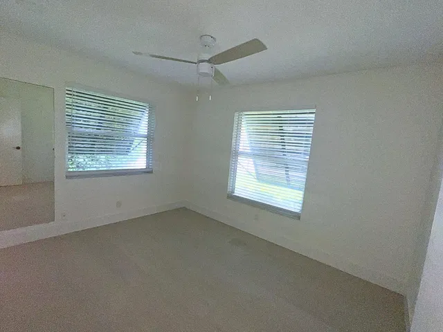 Singer Island Residence photo 13