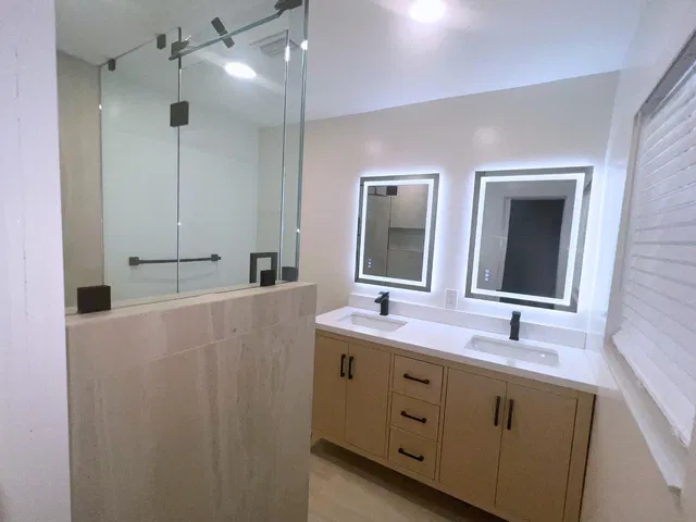 Singer Island Residence photo 15