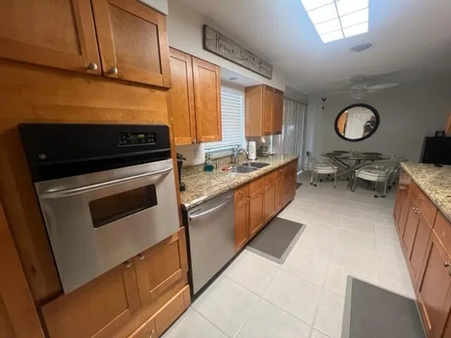 Singer Island Residence photo 24