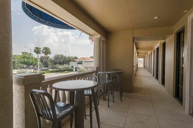  Unit Suite 4440 photo 17