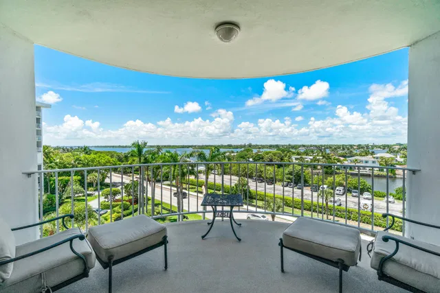 2295 S Ocean Boulevard #616
