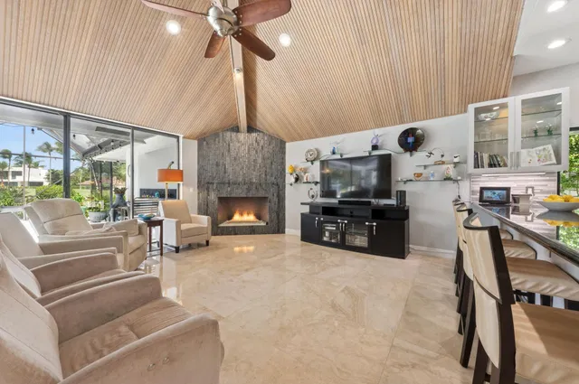 St. Andrews Country Club Residence photo 10
