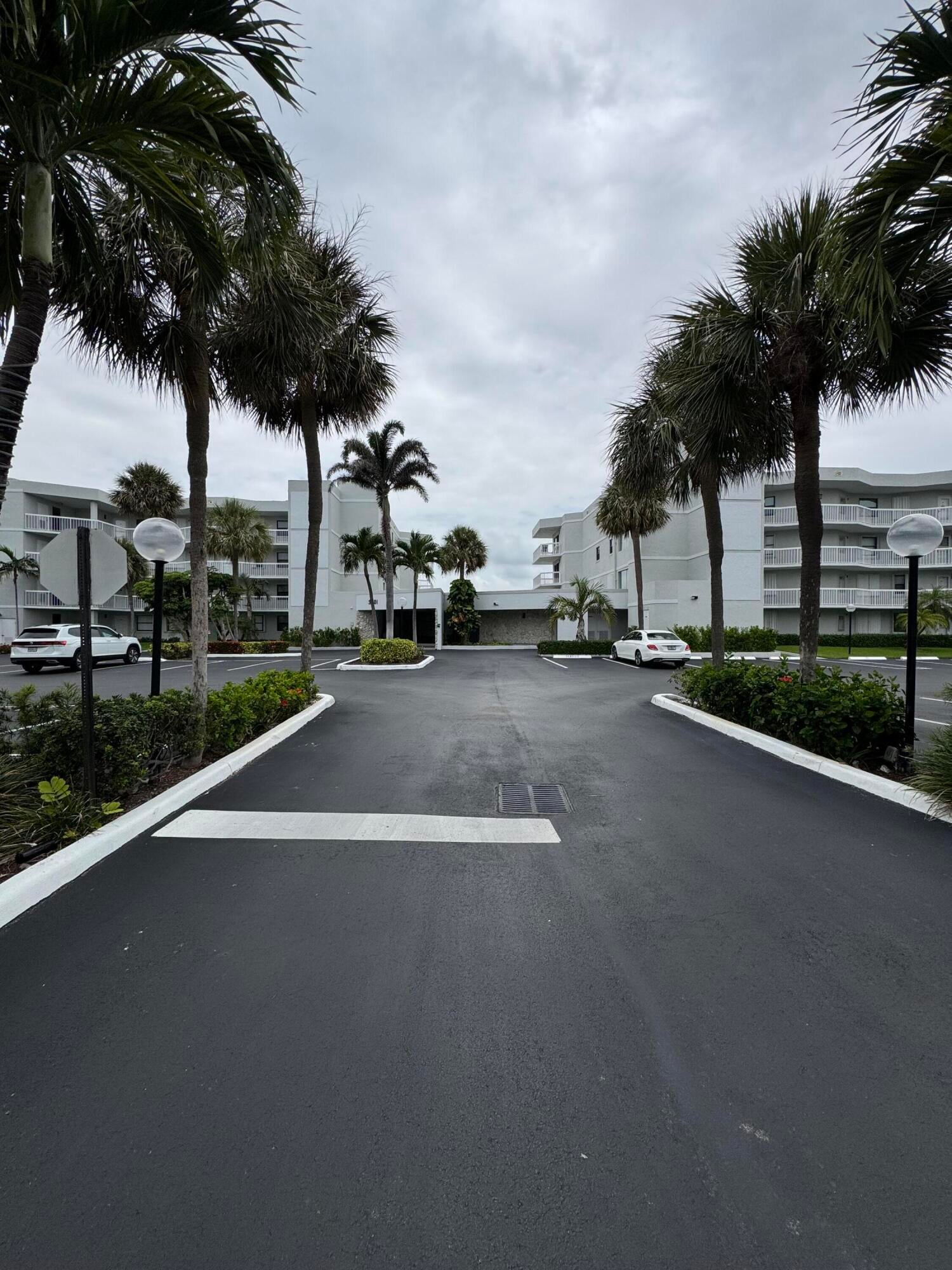 3501 S Ocean Boulevard #406