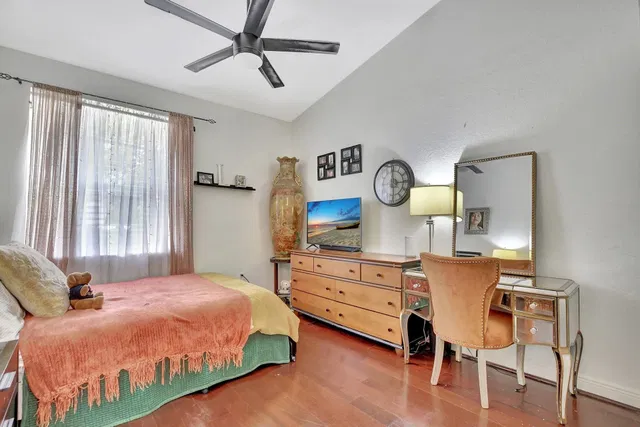 Saturnia Boca Raton Residence photo 33