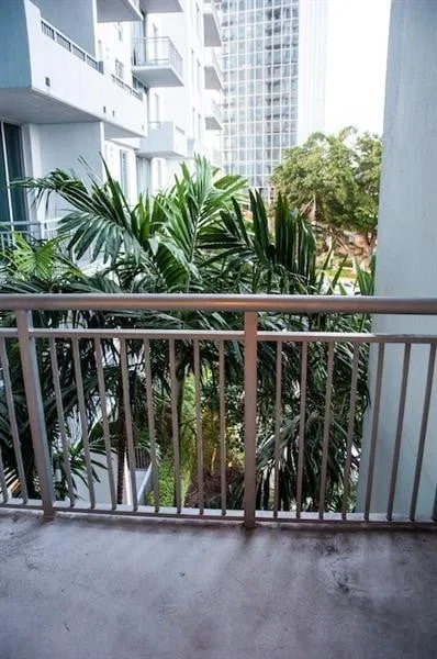 The Edge Unit 321 photo 14