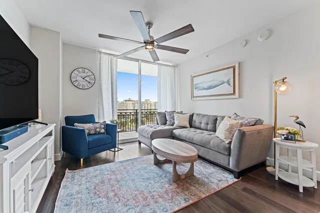 CityPlace South Tower Unit 806 photo 8
