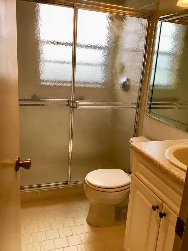 Unit 336 photo 13