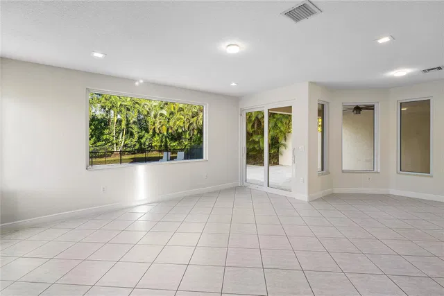 Saturnia Boca Raton Residence photo 11