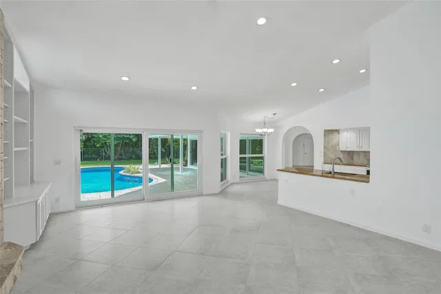 Colonnade Boca Raton Residence photo 8