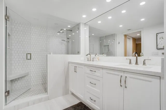 Eastpointe Singer Island Unit 10C photo 7