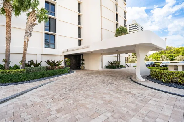 Eastpointe Singer Island Unit 10C photo 17