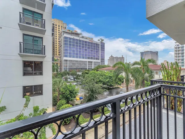 The Prado Unit 339 photo 33