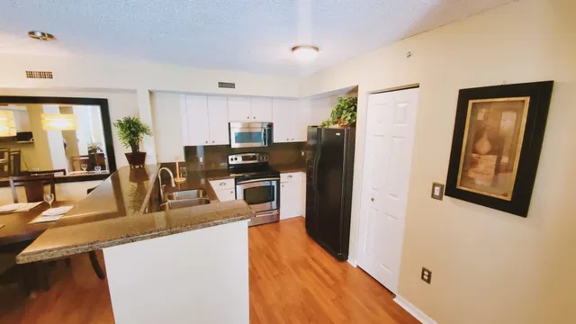 Flagler Pointe Unit 429 photo 7