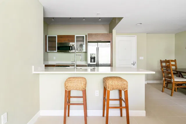 City Palms Unit 626 photo 5