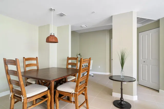 City Palms Unit 626 photo 6