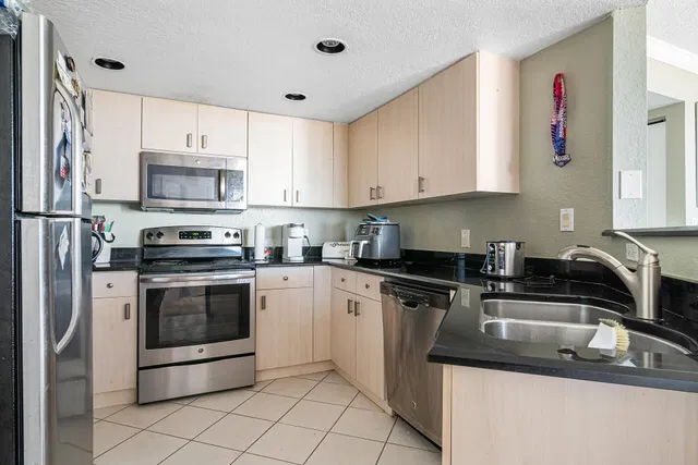 Flagler Pointe Unit 526 photo 9