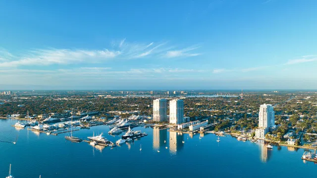 Alba Palm Beach Unit Th-C-301 photo 22