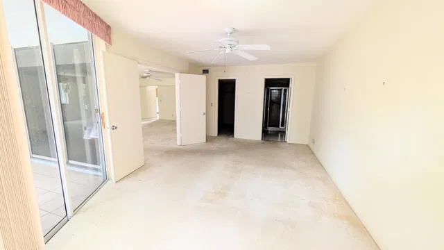 Unit 104 photo 10