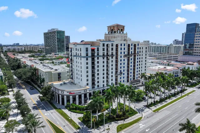 The Tower Condominium at Cityplace Unit 901 photo 4